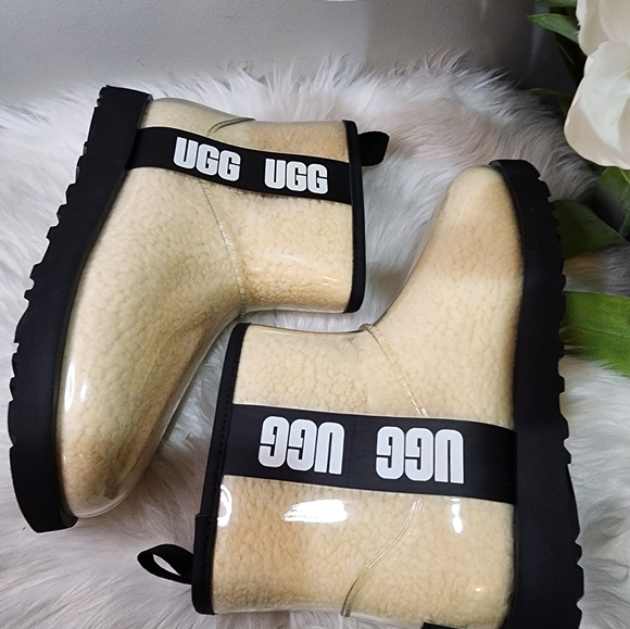 UGG Women Clear Mini Boots  new - Picture 5 of 5